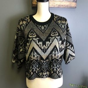 Women’s Free People Size Small Cropped Oversized Geometric Sweater.